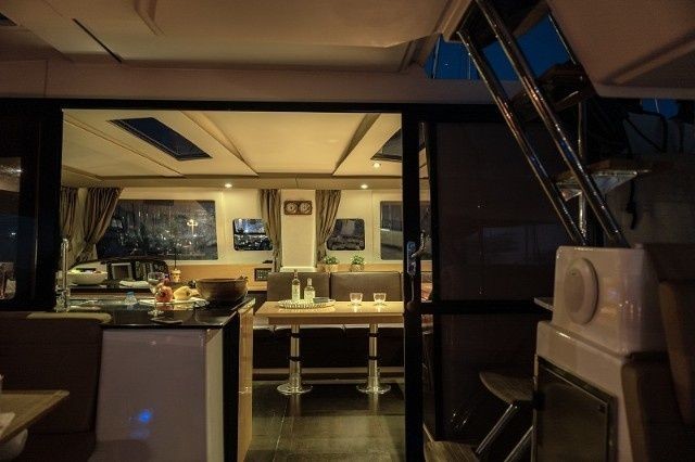 Fountaine Pajot Helia 44