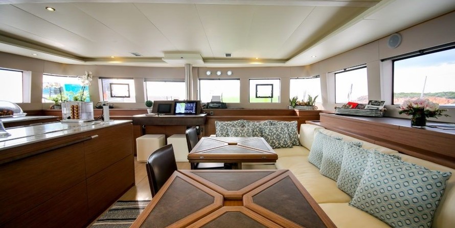 Lagoon 620