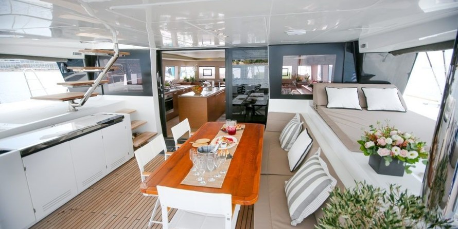Lagoon 620
