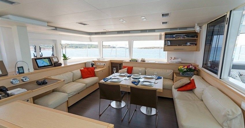 Lagoon 560