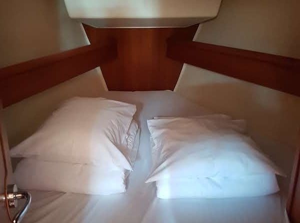 Jeanneau Sun Odyssey 43