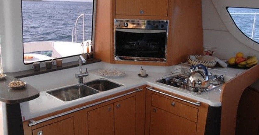 Fountaine Pajot Lipari 41