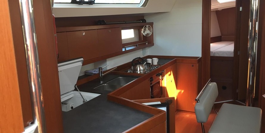Beneteau Oceanis 45