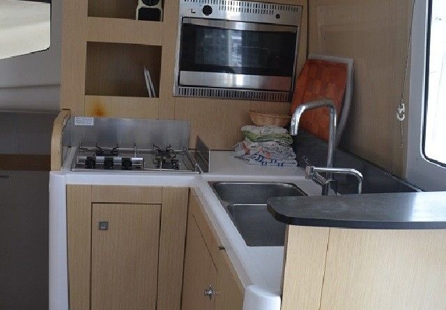 Fountaine Pajot Mahé 36