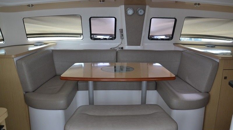 Fountaine Pajot Mahé 36
