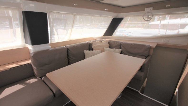 Fountaine Pajot Helia 44