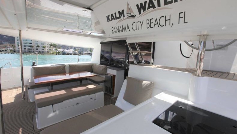 Fountaine Pajot Helia 44