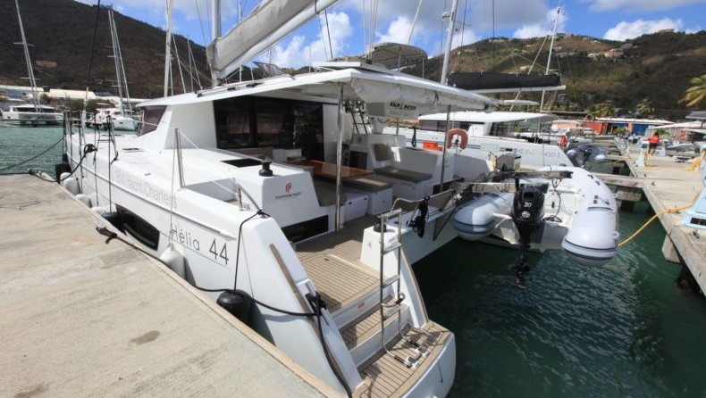 Fountaine Pajot Helia 44