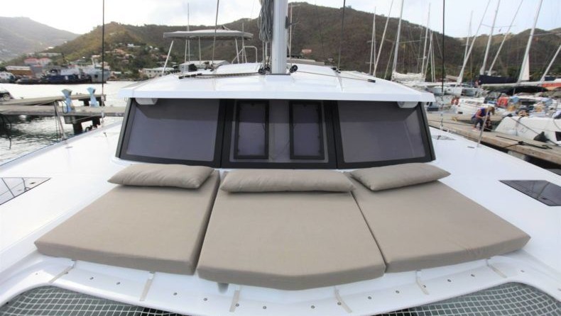 Fountaine Pajot Lucia 40