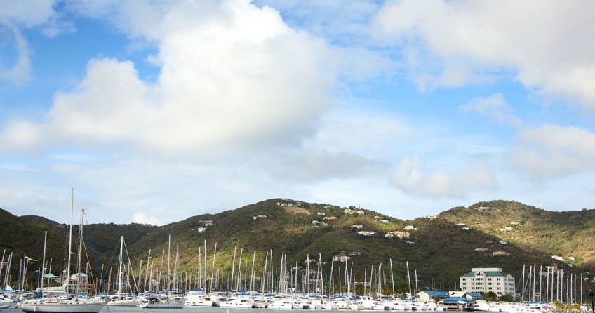 Fountaine Pajot Lucia 40