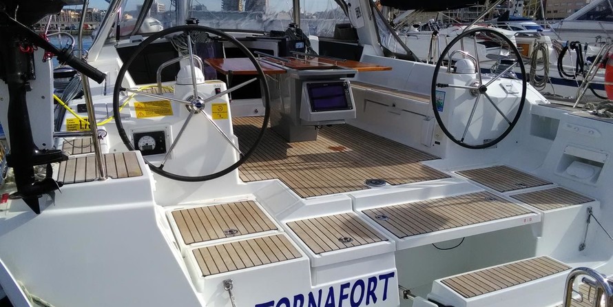 Beneteau Oceanis 45