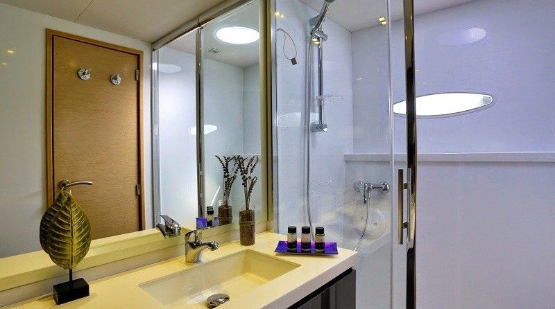 Fountaine Pajot Sanya 57