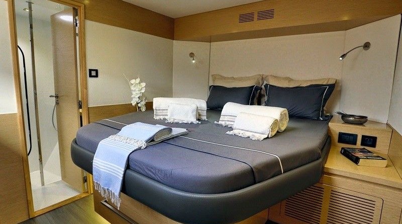 Fountaine Pajot Sanya 57