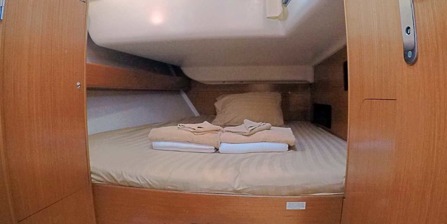 Beneteau Cyclades 44.3