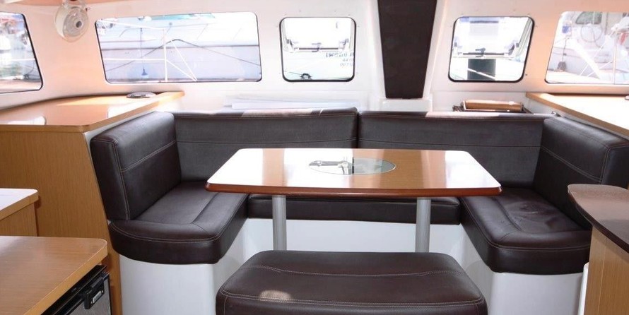 Fountaine Pajot Mahé 36