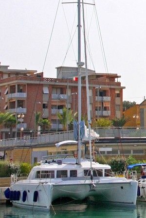 Lagoon 440