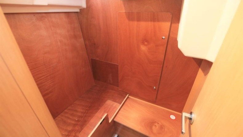 Beneteau Oceanis 35