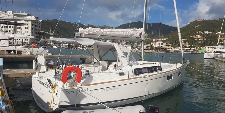 Beneteau Oceanis 35