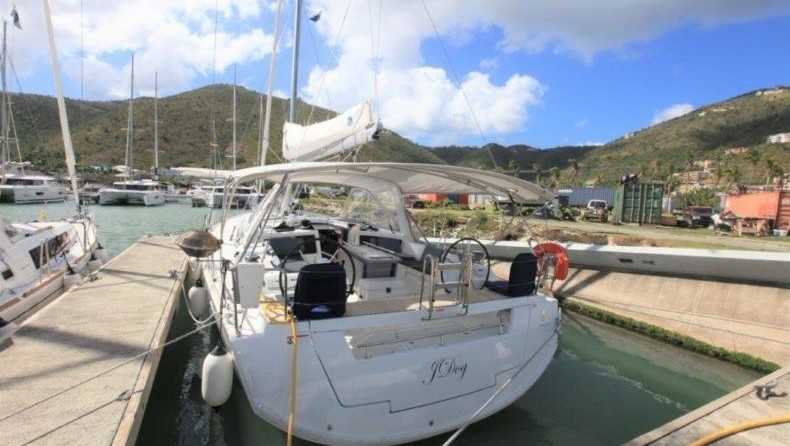 Beneteau Oceanis 48
