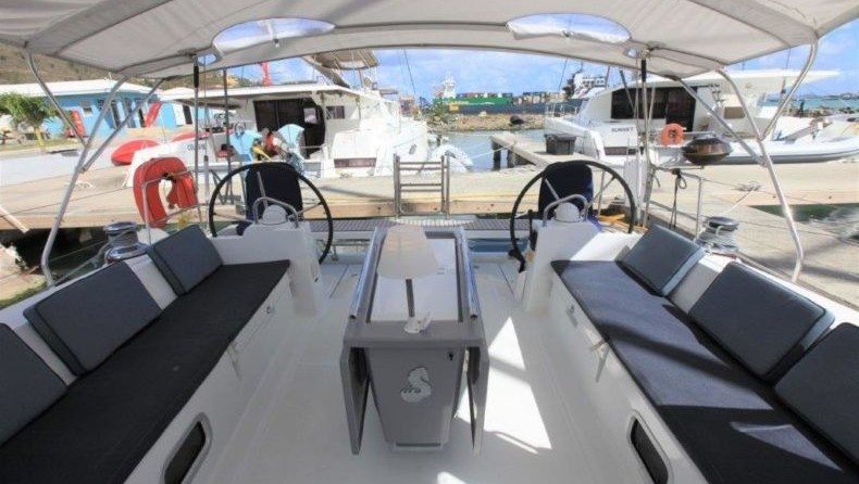 Beneteau Oceanis 48