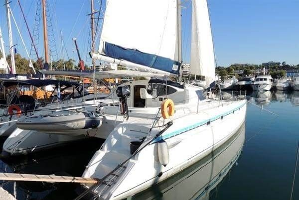 Fountaine pajot belize 43