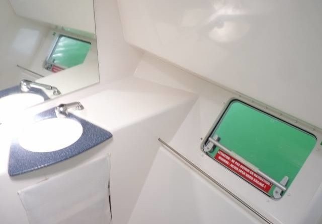 Fountaine pajot belize 43