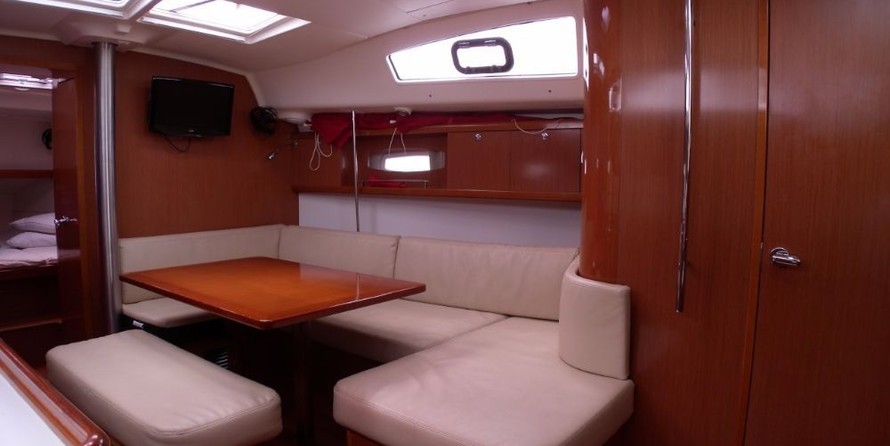 Beneteau Oceanis 41
