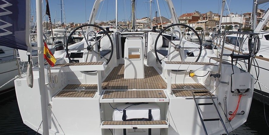 Beneteau Oceanis 35.1