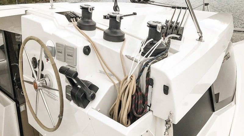 Fountaine Pajot Lucia 40