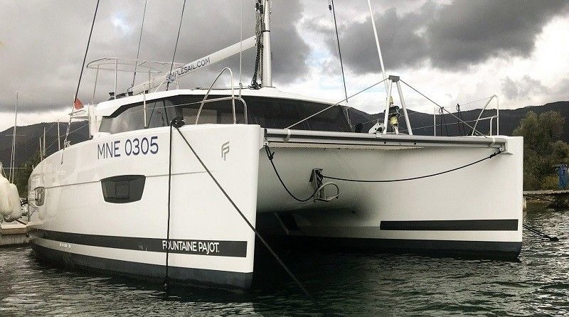 Fountaine Pajot Lucia 40