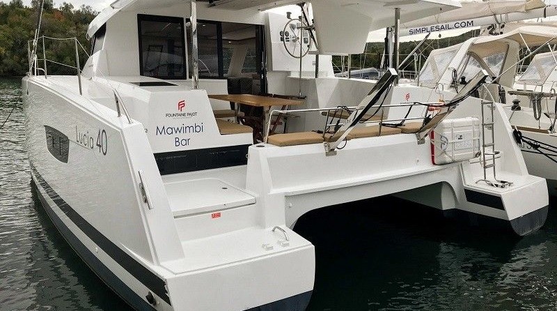 Fountaine Pajot Lucia 40