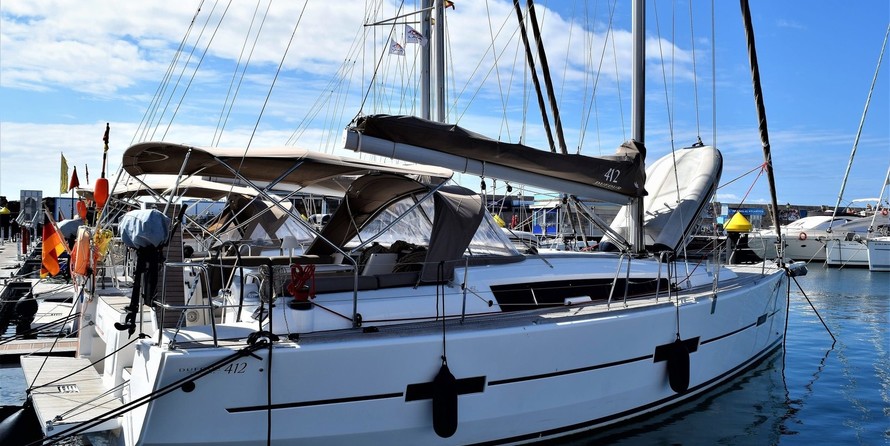 Dufour 412