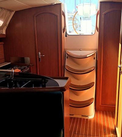 Jeanneau Sun Odyssey 37