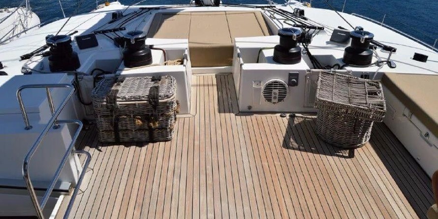 Lagoon 620