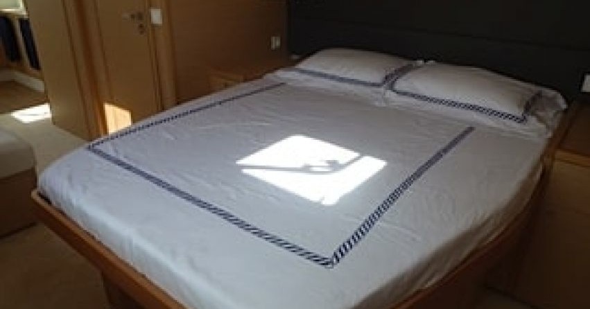 Lagoon 620