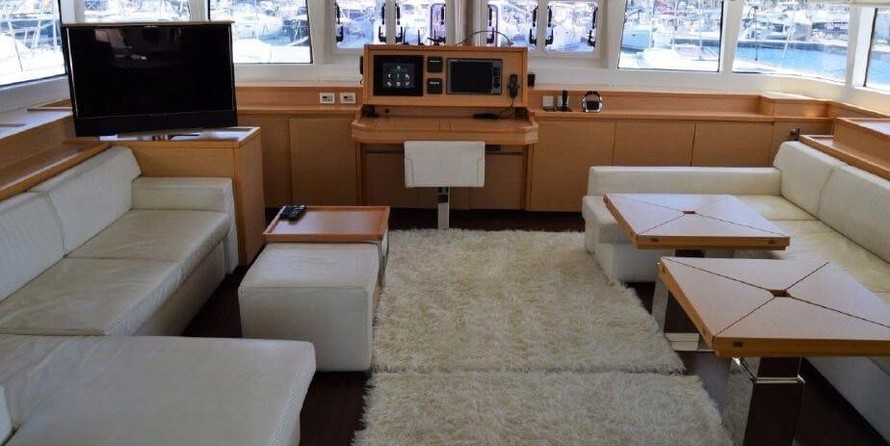 Lagoon 620