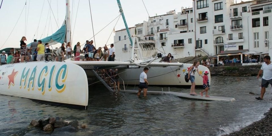 Fountaine pajot taiti 75 day charter boat