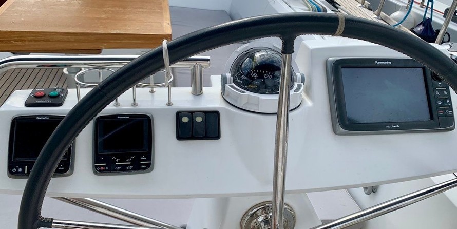 Beneteau Sense 55