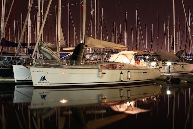 Beneteau Oceanis 43