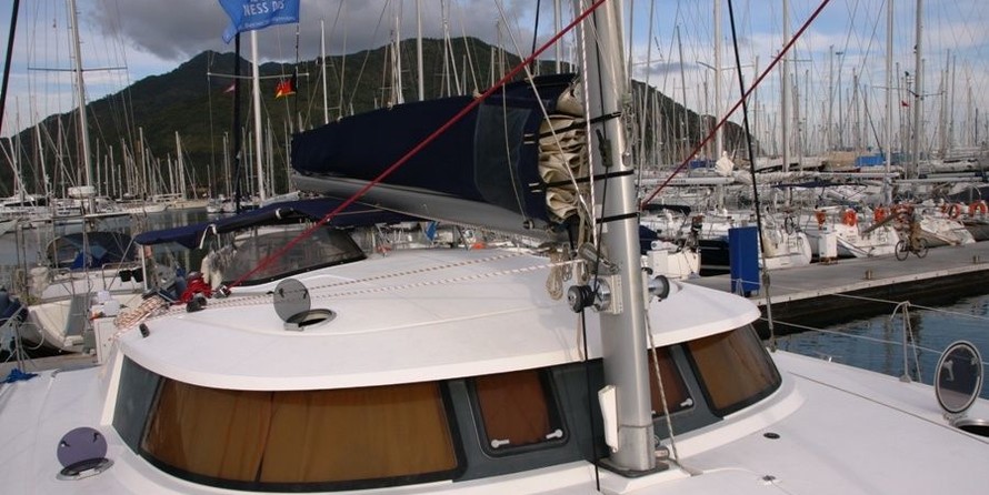 Fountaine pajot belize 43