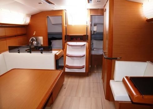 Jeanneau Sun Odyssey 439