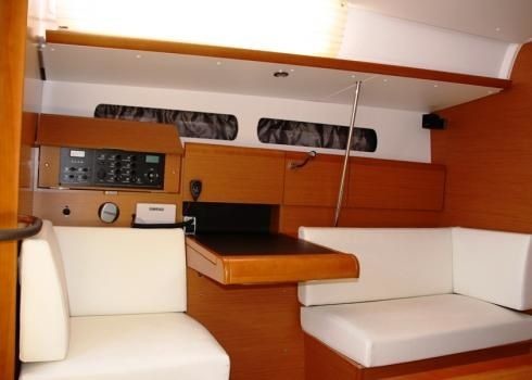 Jeanneau Sun Odyssey 439