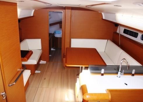 Jeanneau Sun Odyssey 439