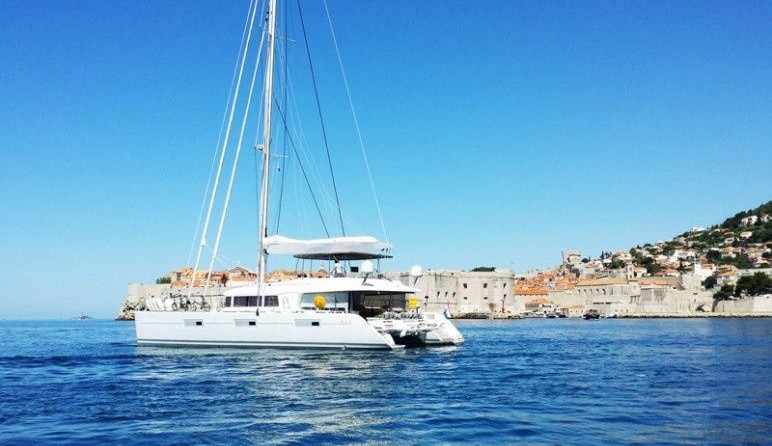 Lagoon 620