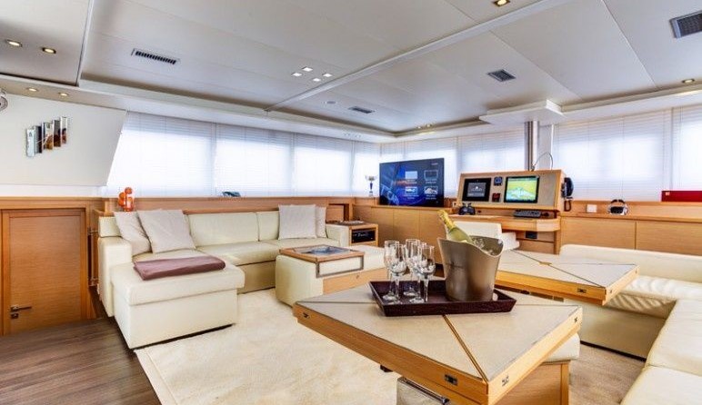 Lagoon 620