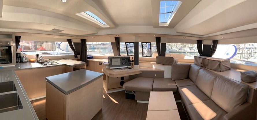 Fountaine Pajot Saba 50