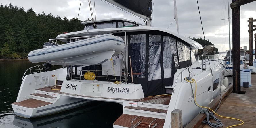 Lagoon 42