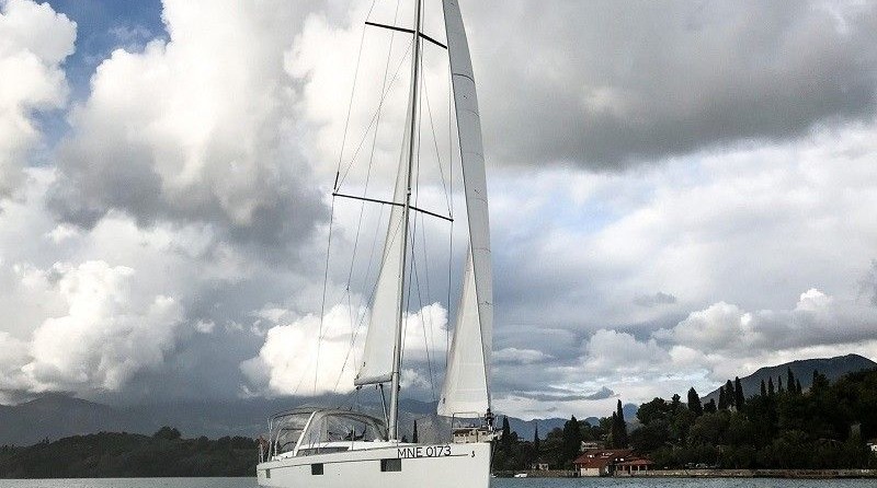 Beneteau Oceanis 48