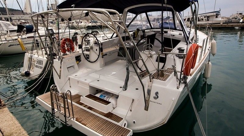 Beneteau Oceanis 48
