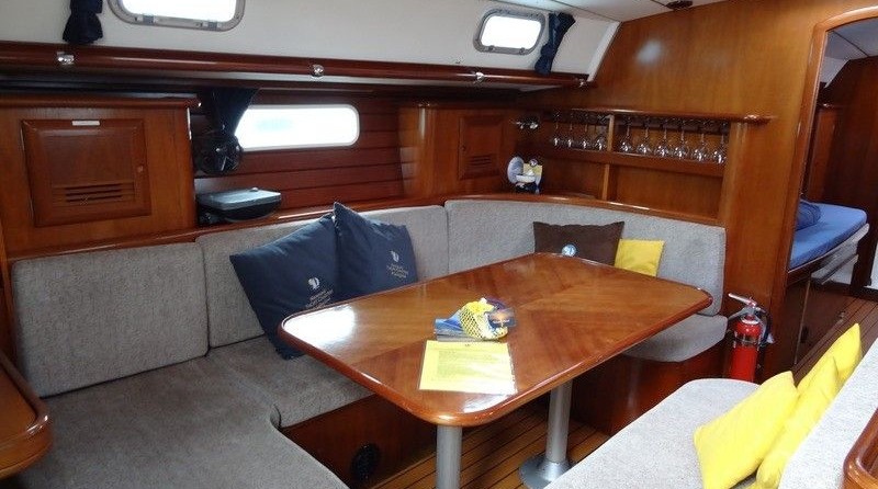 Beneteau 50